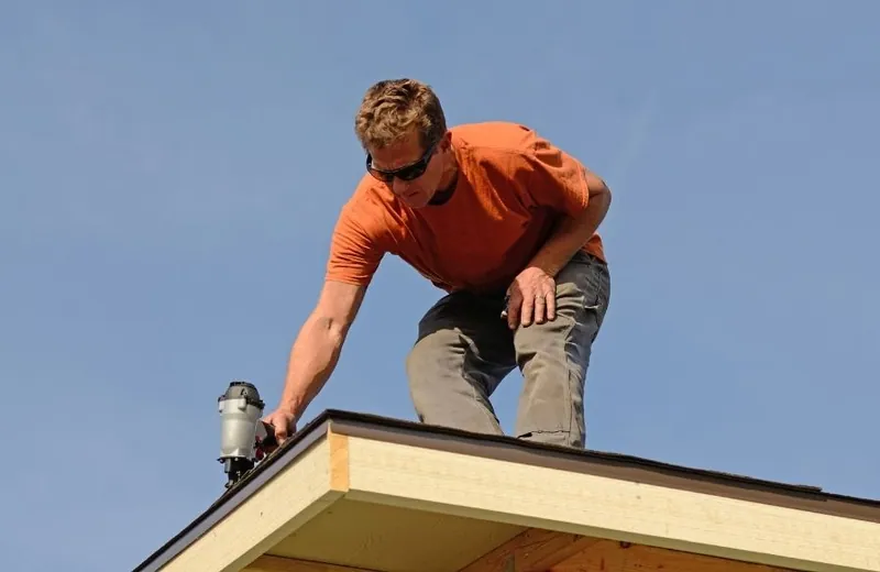 De Pere Roofing Specialists Roofing contractor in De Pere project in De Pere, WI (14)