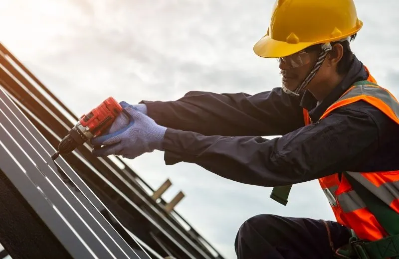 De Pere Roofing Specialists Roofing contractor in De Pere project in De Pere, WI (15)
