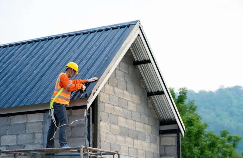 De Pere Roofing Specialists Roofing contractor in De Pere project in De Pere, WI (17)