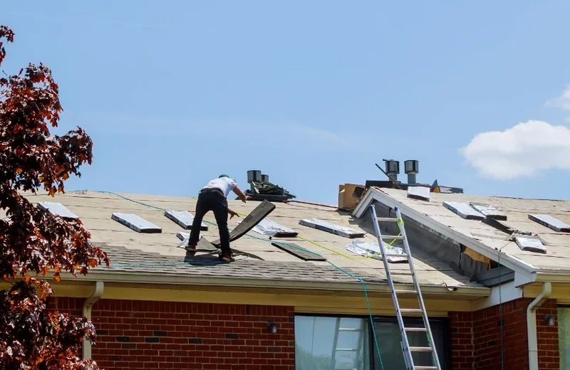 De Pere Roofing Specialists Roofing contractor in De Pere project in De Pere, WI (5)
