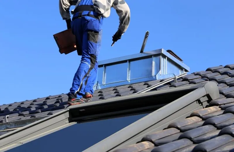 De Pere Roofing Specialists Roofing contractor in De Pere project in De Pere, WI (9)